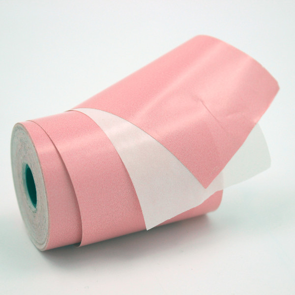 簡單實用好方法！輕松<i style='color:red'>清理</i>玻璃上的不干膠貼紙